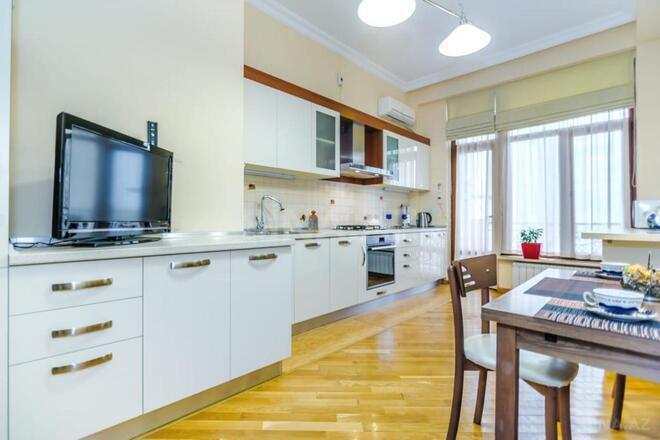 Сдаётся 3-комн. новостройка 170 м², Насиминский  р., photo 8 from 24
