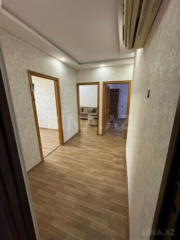 Сдаётся 3-комн. вторичка 20 м², м. Азадлыг проспекти, photo 1 from 6