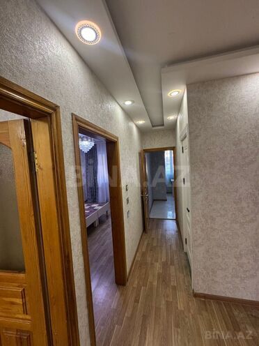 Сдаётся 3-комн. вторичка 20 м², м. Азадлыг проспекти, photo 3 from 6