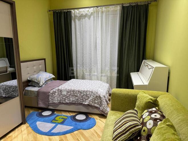 İcarəyə verilir 3 otaqlı yeni tikili 130 m², 28 May m., photo 7 from 32