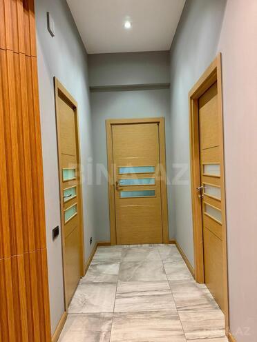 İcarəyə verilir 3 otaqlı yeni tikili 130 m², 28 May m., photo 17 from 32
