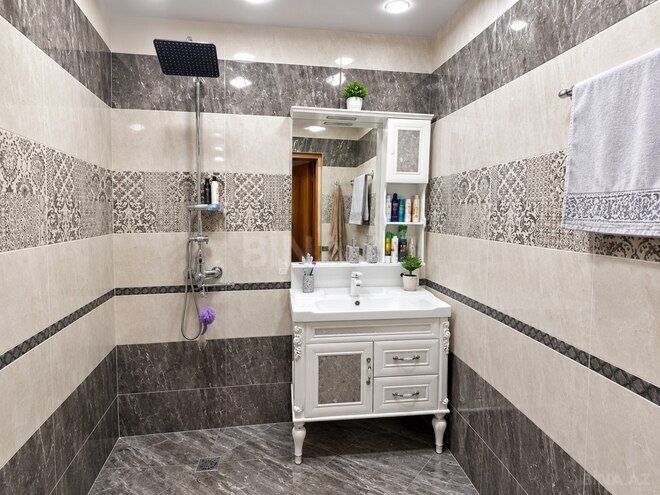 Продаётся 3-комн. вторичка 90 м², м. Кероглу, photo 7 from 10