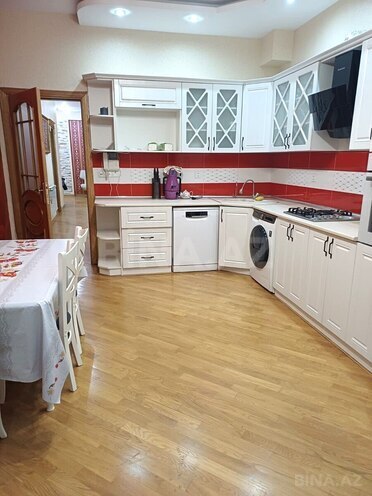Сдаётся 3-комн. новостройка 160 м², Насиминский  р., photo 12 from 19