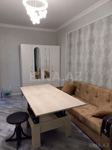 Продаётся 2-комн. вторичка 45 м², м. Иншаатчылар, photo 10 from 15