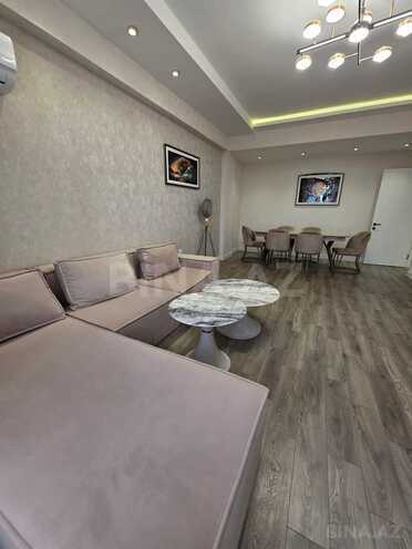 Сдаётся 3-комн. новостройка 150 м², м. 8 ноября, photo 1 from 29