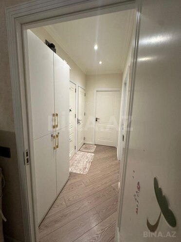 Satılır 2 otaqlı köhnə tikili 65 m², Xalqlar Dostluğu m., photo 13 from 18