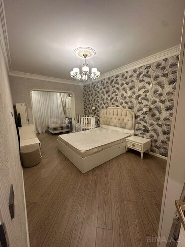 Satılır 2 otaqlı köhnə tikili 65 m², Xalqlar Dostluğu m., photo 8 from 18