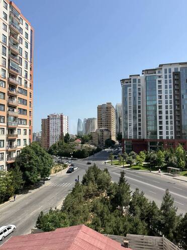 Продаётся 4-комн. новостройка 210 м², м. Элмляр Академиясы, photo 19 from 22