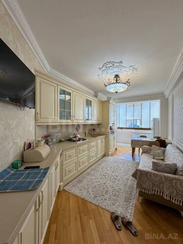Продаётся 4-комн. новостройка 210 м², м. Элмляр Академиясы, photo 9 from 22