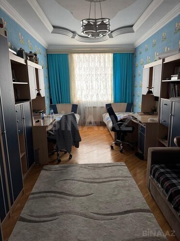 Продаётся 3-комн. новостройка 120 м², Хатаинский р., photo 4 from 13