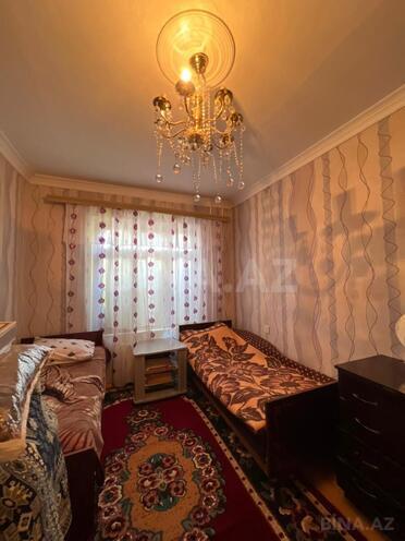 Продаётся 4-комн. вторичка 90 м², photo 12 from 17