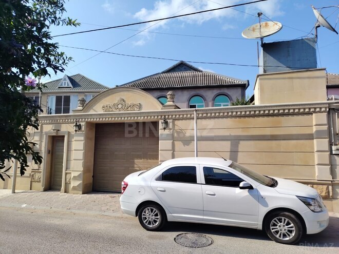Satılır 7 otaqlı həyət evi/bağ evi 200 m², Qaraçuxur q., photo 1 from 30