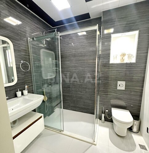 Сдаётся 3-комн. новостройка 130 м², м. 8 ноября, photo 15 from 19