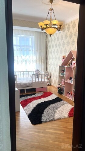 Сдаётся 3-комн. новостройка 150 м², м. 8 ноября, photo 10 from 25