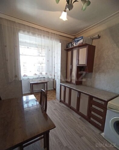 Продается 2-комн. вторичка 65 м², м. Халглар Достлугу, photo 9 from 12