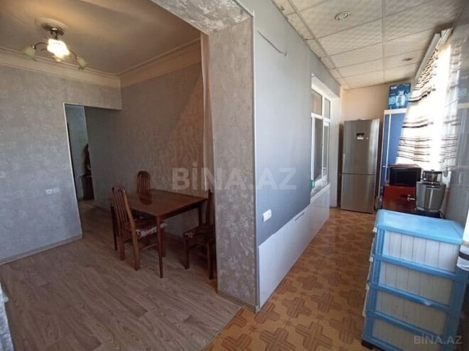 Продается 2-комн. вторичка 65 м², м. Халглар Достлугу, photo 5 from 12