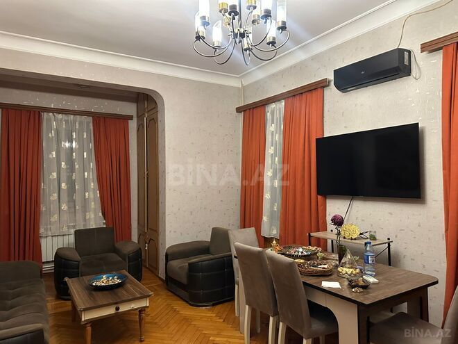 İcarəyə verilir 2 otaqlı köhnə tikili 75 m², Nizami m., photo 4 from 16