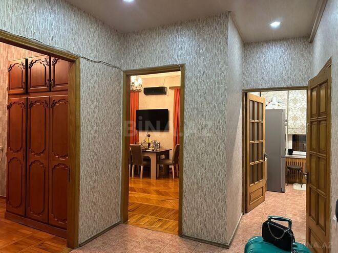 İcarəyə verilir 2 otaqlı köhnə tikili 75 m², Nizami m., photo 8 from 16