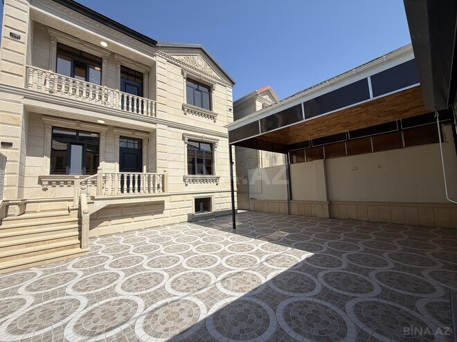 Satılır 7 otaqlı həyət evi/bağ evi 250 m², Qaraçuxur q., photo 1 from 26