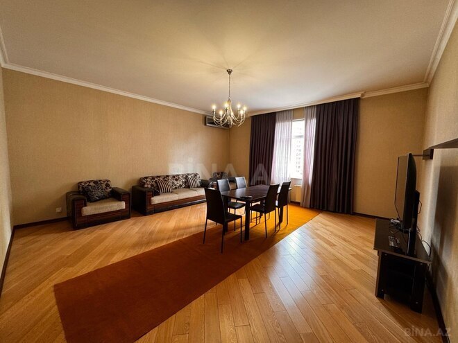İcarəyə verilir 3 otaqlı yeni tikili 140 m², Nəsimi r., photo 11 from 19