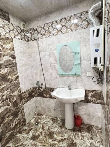 İcarəyə verilir 2 otaqlı köhnə tikili 60 m², Xalqlar Dostluğu m., photo 7 from 9