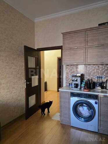 Продаётся 3-комн. новостройка 110 м², м. Кара Караев, photo 12 from 16