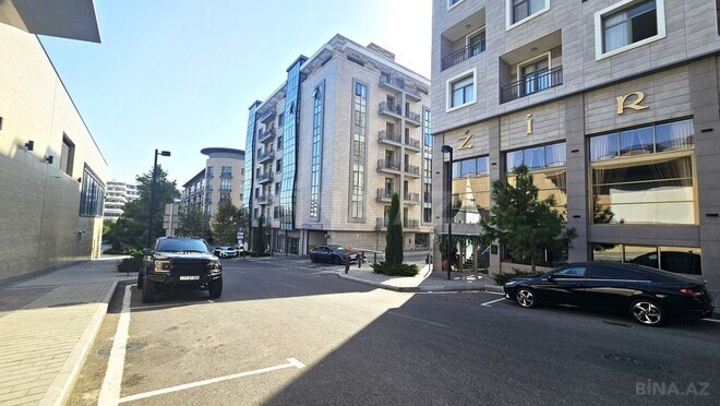 Satılır 5 otaqlı yeni tikili 267 m², Ağ şəhər q., photo 1 from 24