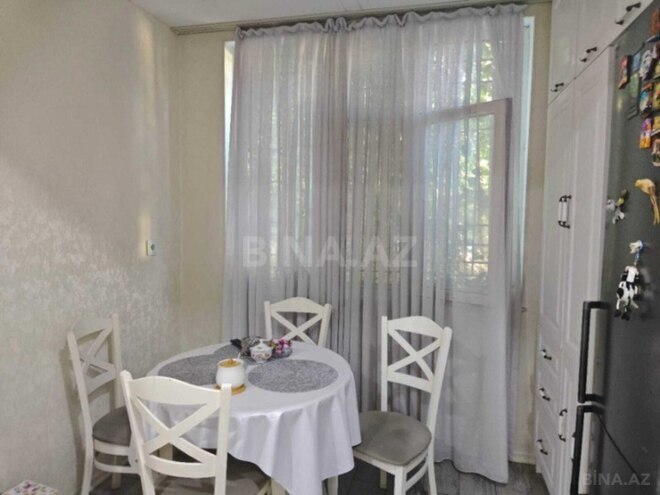 Продаётся 3-комн. вторичка 80 м², Ясамальский р., photo 8 from 10