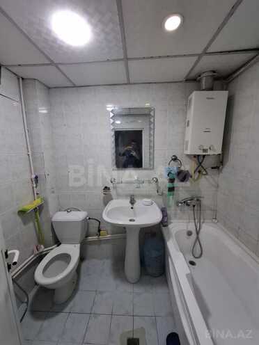 Продаётся 3-комн. вторичка 65 м², м. Нефтчиляр, photo 6 from 12
