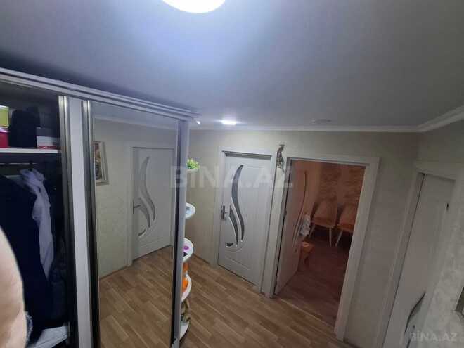 Продаётся 3-комн. вторичка 65 м², м. Нефтчиляр, photo 9 from 12