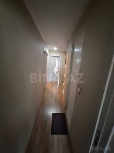 Продаётся 3-комн. вторичка 65 м², м. Нефтчиляр, photo 3 from 12