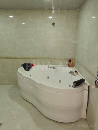 Сдаётся 3-комн. новостройка 138 м², м. 8 ноября, photo 10 from 13