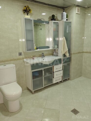 Сдаётся 3-комн. новостройка 138 м², м. 8 ноября, photo 9 from 13