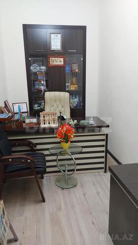 İcarəyə verilir 4 otaqlı ofis 85 m², 28 May m., photo 1 from 6