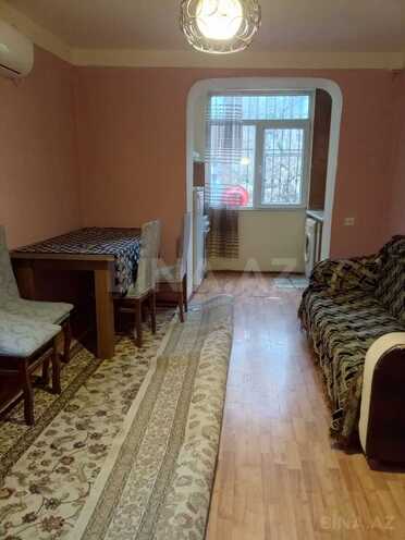 Satılır 2 otaqlı köhnə tikili 32 m², Nəriman Nərimanov m., photo 1 from 8
