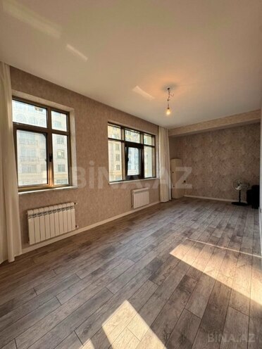 Продаётся 3-комн. новостройка 130 м², м. Элмляр Академиясы, photo 6 from 16