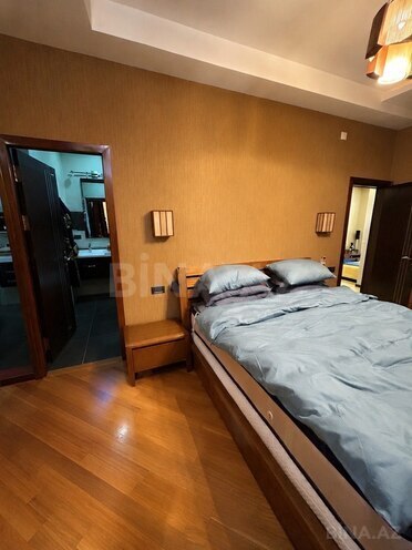 Продаётся 3-комн. новостройка 117 м², м. Низами, photo 4 from 16