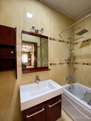 Продаётся 3-комн. новостройка 117 м², м. Низами, photo 11 from 16
