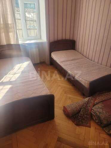 İcarəyə verilir 3 otaqlı köhnə tikili 90 m², 20 Yanvar m., photo 3 from 8