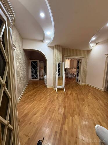 İcarəyə verilir 3 otaqlı yeni tikili 158 m², 7-ci mikrorayon q., photo 14 from 17