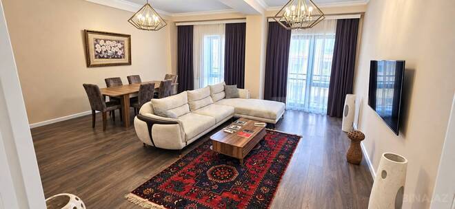 İcarəyə verilir 3 otaqlı yeni tikili 135 m², Ağ şəhər q., photo 1 from 13