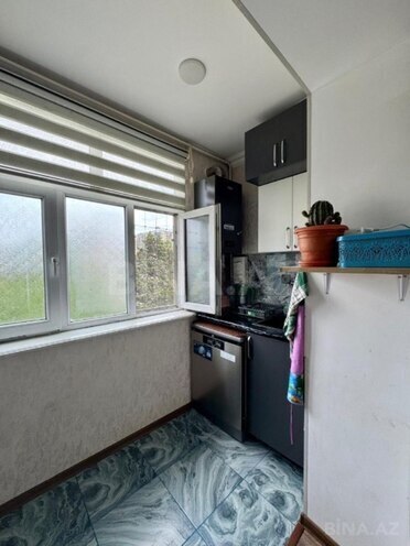 Продаётся 2-комн. вторичка 45 м², м. Элмляр Академиясы, photo 10 from 16