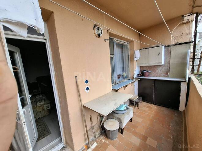 Satılır 3 otaqlı köhnə tikili 62 m², Koroğlu m., photo 16 from 17