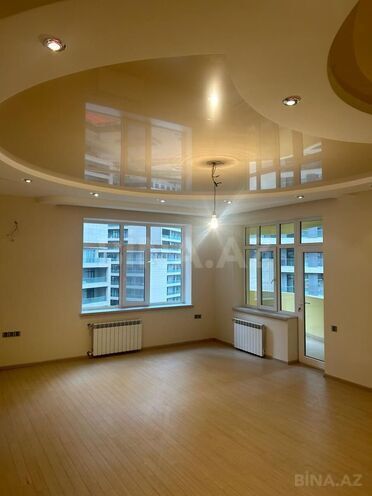 Продаётся 4-комн. новостройка 210 м², Ясамальский р., photo 17 from 22