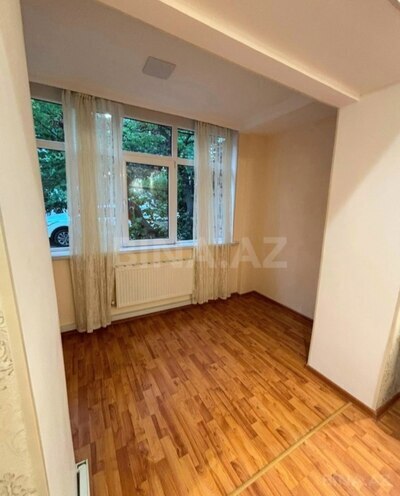 Продаётся 2-комн. вторичка 60 м², м. Иншаатчылар, photo 6 from 14