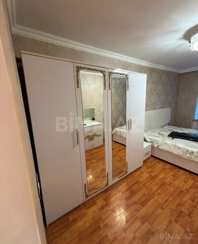 Продаётся 2-комн. вторичка 60 м², м. Иншаатчылар, photo 9 from 14
