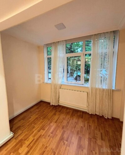 Продаётся 2-комн. вторичка 60 м², м. Иншаатчылар, photo 10 from 14