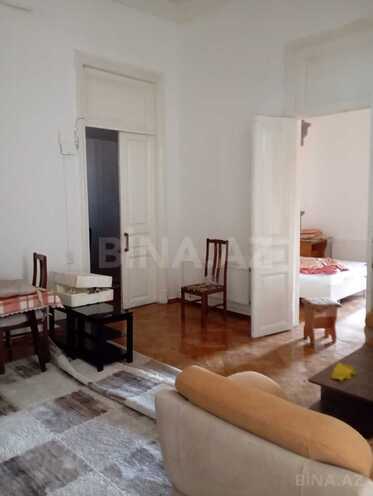 İcarəyə verilir 2 otaqlı köhnə tikili 70 m², Nizami m., photo 1 from 20
