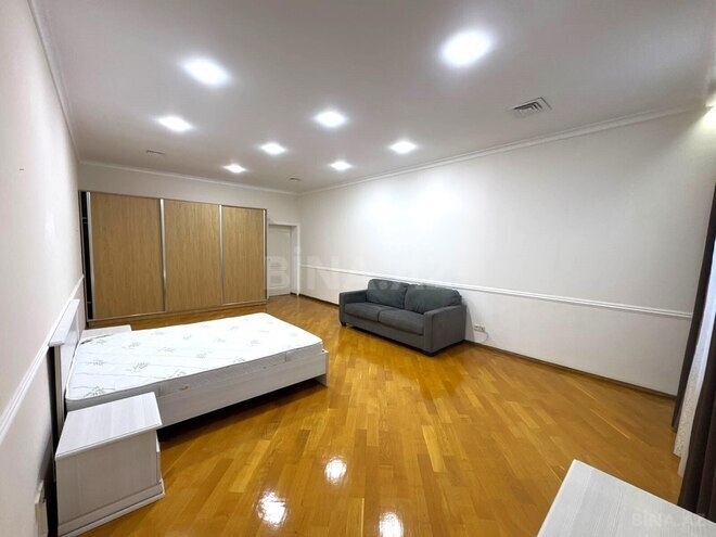 Сдаётся 5-комн. дом/дача 350 м², м. Иншаатчылар, photo 23 from 30