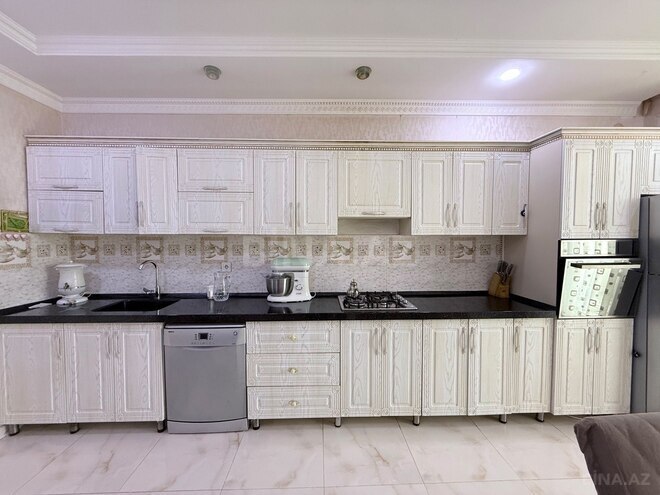Продается 4-комн. новостройка 200 м², Абшеронcкий  р., photo 8 from 27